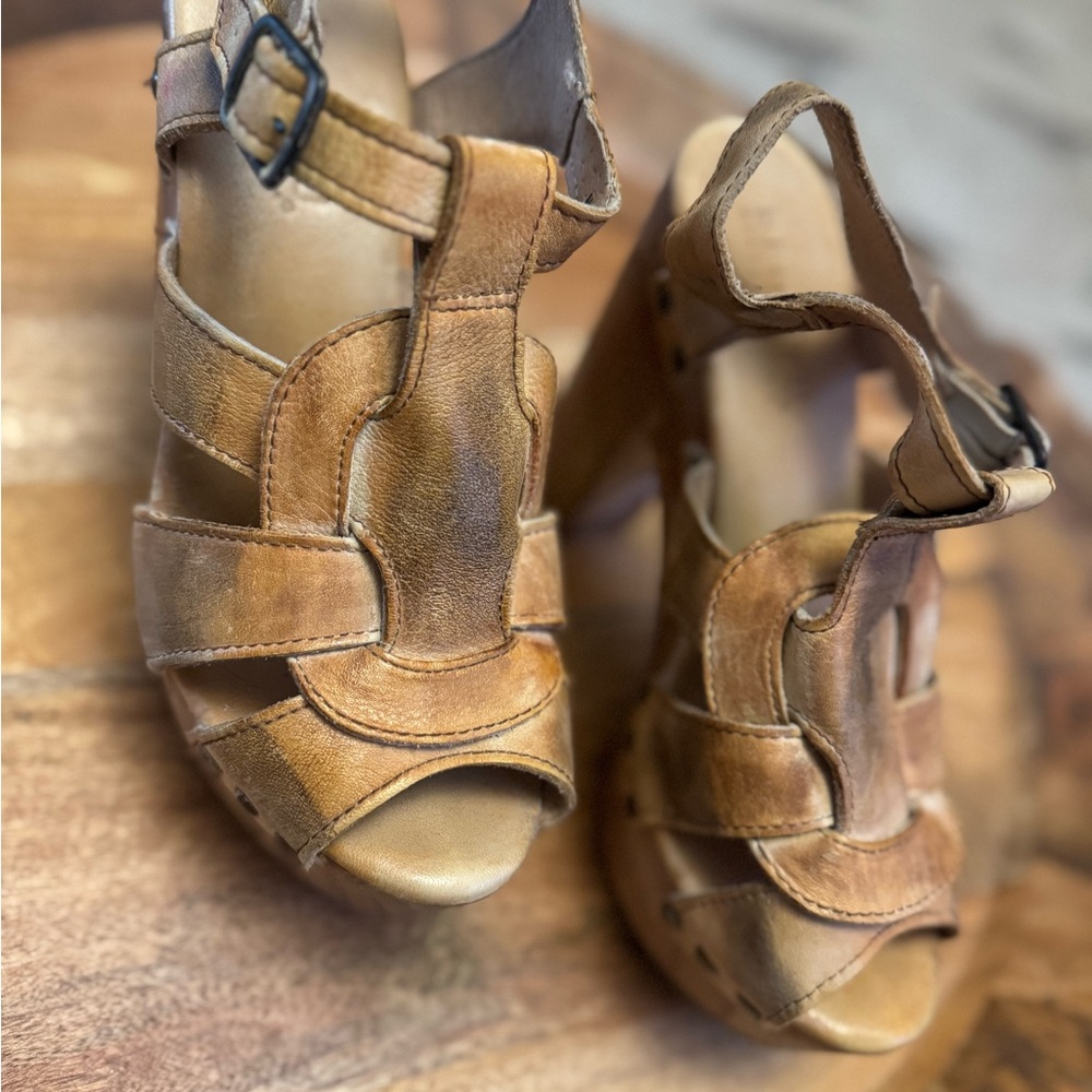 BED|STU Tan Leather Heels Cage Design